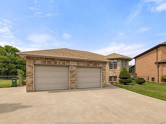 3rd image of 2672 Fleming Ct