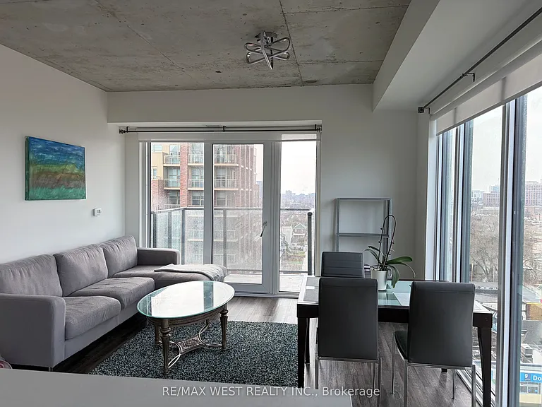 1808 Saint Clair Ave W #910 — Photo 7