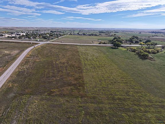 3rd image of 24679 S Highway 79