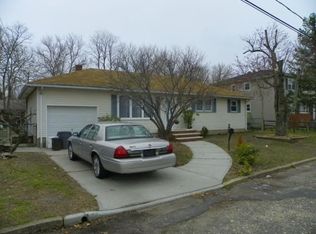 3 Stella Dr, Keansburg, NJ 07734