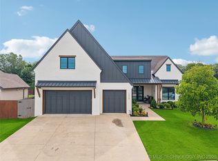 12215 S Granite Ave E, Bixby, OK 74008