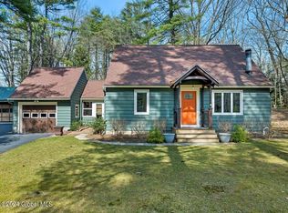 592 County Route 76, Saratoga Springs, NY 12866