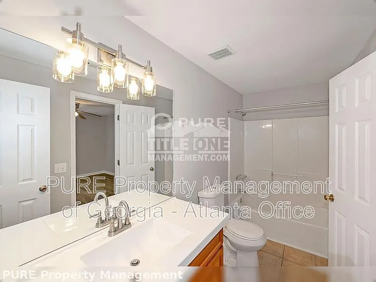 2394 Leeward Ct — Photo 14