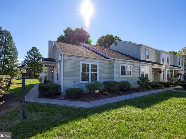 1800 Wexford Rd, Palmyra, PA 17078