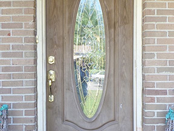 3rd image of 2925 Cherry Hills Dr