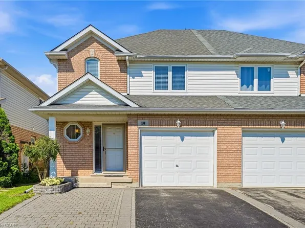 19 McBride Dr, Saint Catharines, ON L2S 3Y4