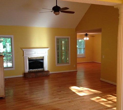 4th image of 152 Mountain Oaks Dr