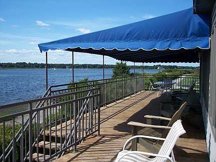 Yacht Club