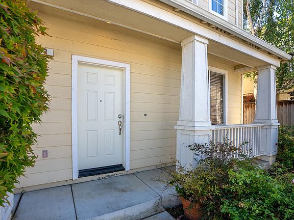 2nd image of 43 Vista Verde Cir