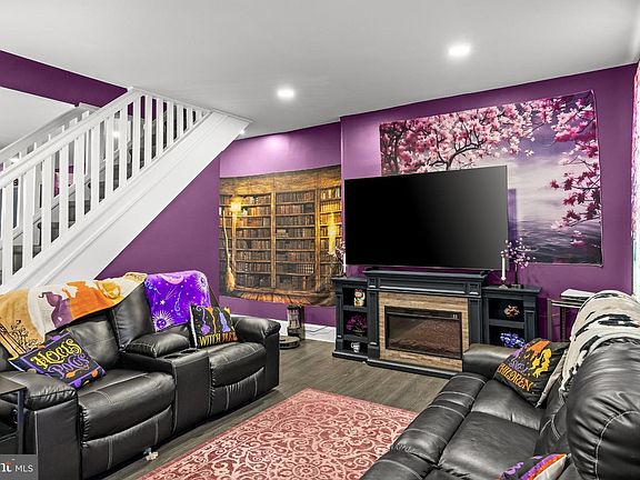 4th image of 28 Brainerd St