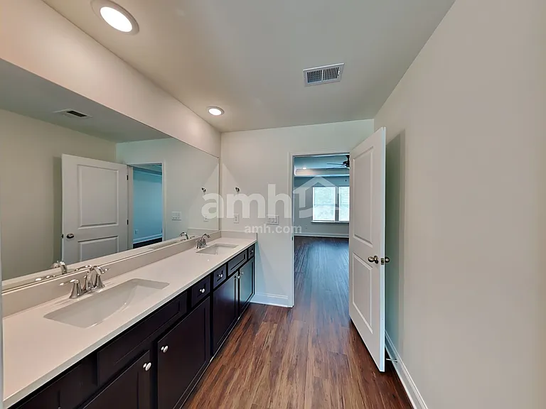 231 Pecan Dr — Photo 14