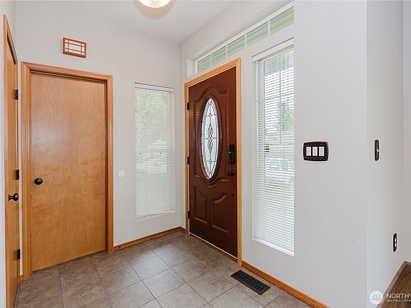 5th image of 1116 SE Koda Circle