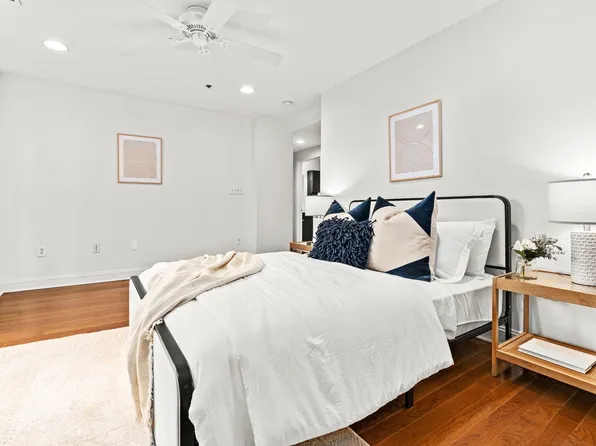 70 Adams Street image 19 of 47