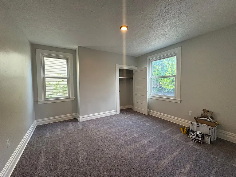 129 Dunbar Ave — Photo 13