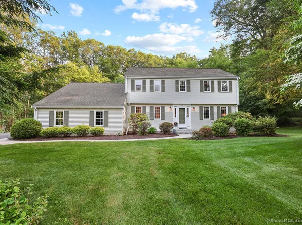 30 Butternut Lane, Simsbury, CT 06089