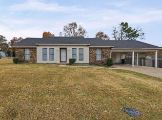 6730 Birch Run Ln, Memphis, TN 38115
