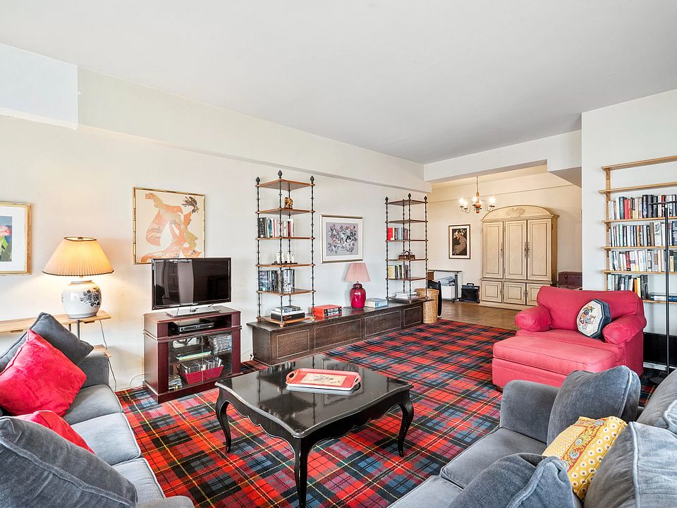 1st image of 69-10 108th St APT 9F