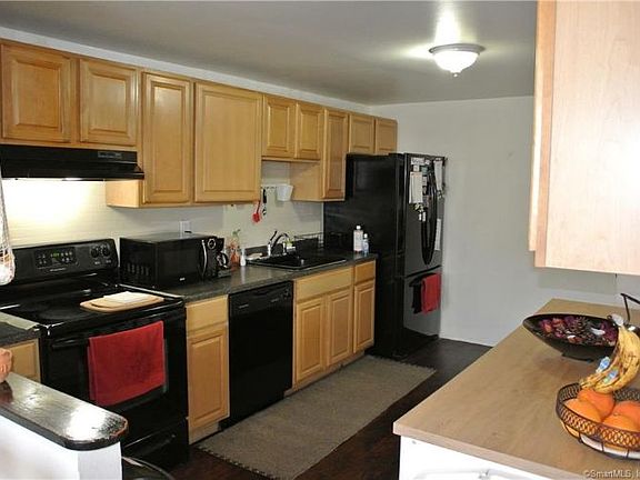 2nd image of 29 Liberty St APT C