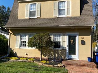 109 W Rosedale Ave, Northfield, NJ 08225