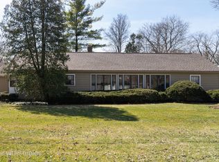 31W711 Orchard Ln, Wayne, IL 60184