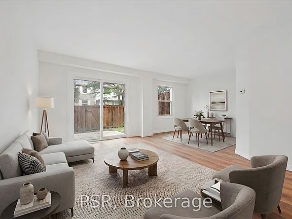 4th image of 25 Queenston Dr