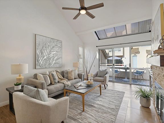 4th image of 6130 Calle Mariselda Unit 201