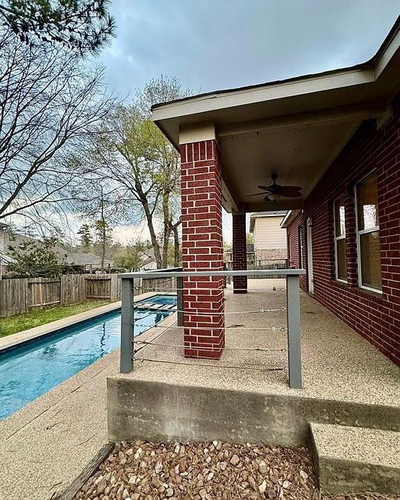 107 W Spindle Tree Cir, Spring, TX 77382 Zillow