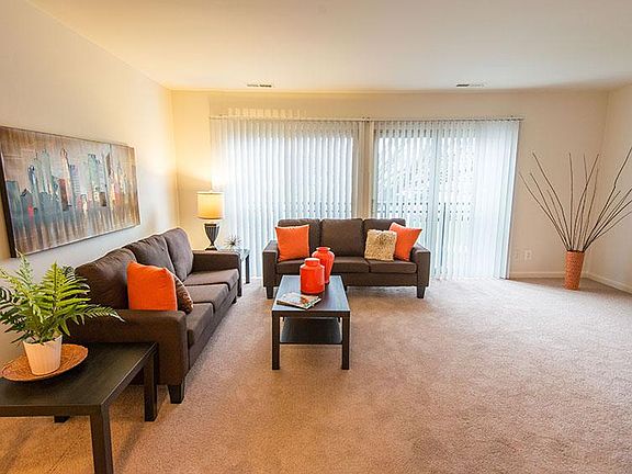 5th image of 2212 Glencoe Hills Dr APT 12