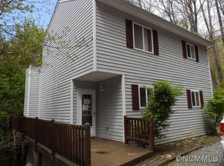 185 Daly Dr, Clyde, NC 28721