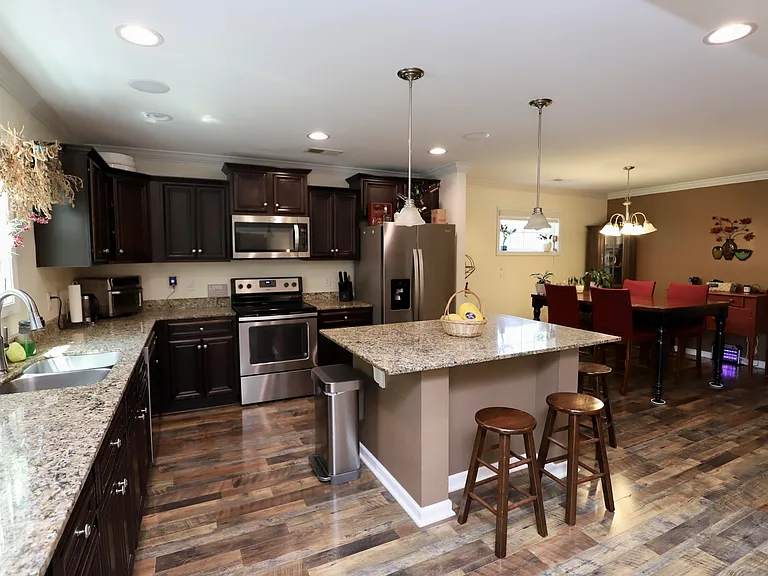 71 Carina Ln — Photo 25