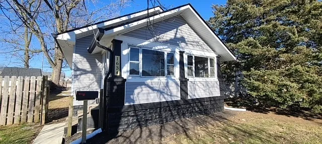 1634 E Bradbury Ave photo 1