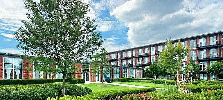 5200 Peachtree Rd #3208 — Photo 19
