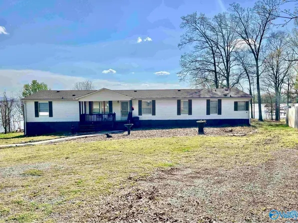 6080 Rosemary Ln, Cedar Bluff, AL 35959