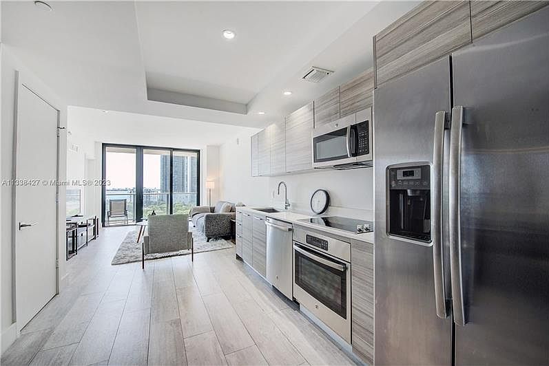 1st image of 121 NE 34th St Unit 1106