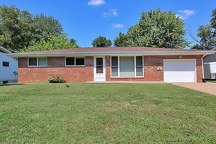 1st image of 2638 Janet Dr