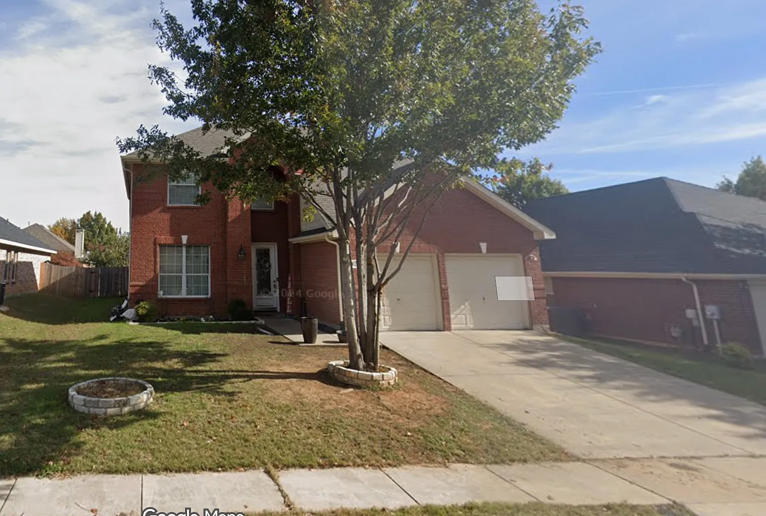 4 bed, 2.5 bath, 2447 sqft, $3,000 — Photo 1