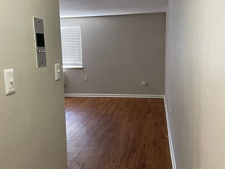 2155 S Josephine St — Photo 15