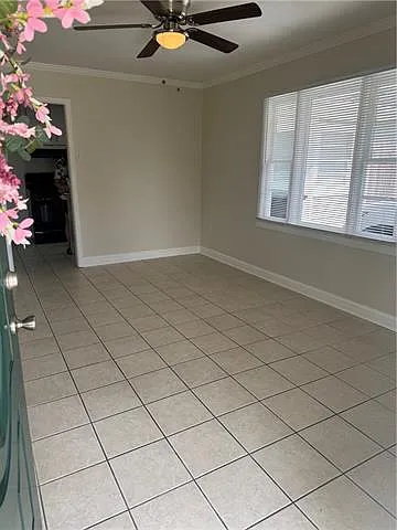 355 Roseland Pkwy — Photo 6