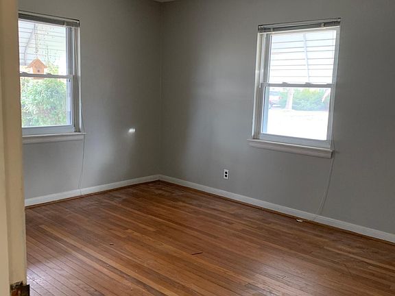 1st floor -bedroom 1