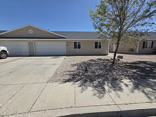 647 W 1225 N Photo 1