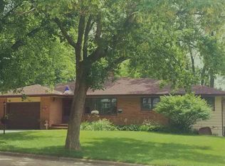 3719 Guilford Rd, Rockford, IL 61107