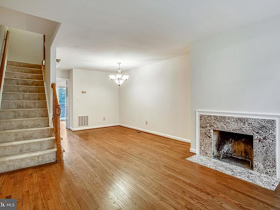 3rd image of 538 N West St
