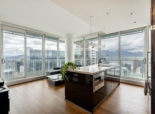 777 Richards St #4805, Vancouver, BC V6B0M6