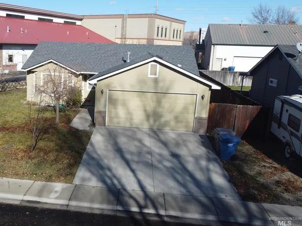 9192 W Wakefield St, Garden City, ID 83714