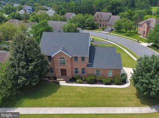 3823 Chippenham Rd, Mechanicsburg, PA 17050