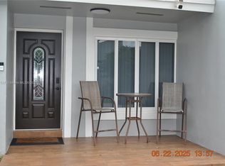 5811 SW 139th Ct, Miami, FL 33183