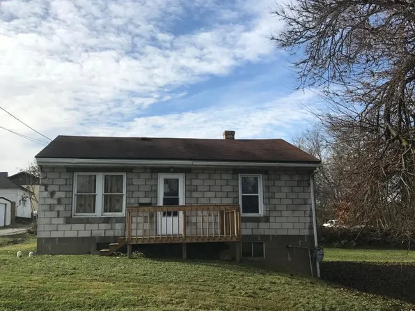 102 Arch St, Belle Vernon, PA 15012