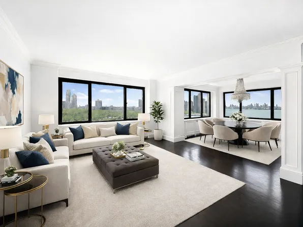 45 Sutton Place South image 1 of 16