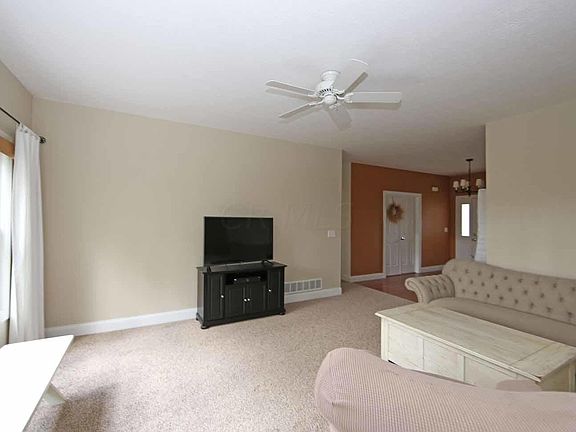 4th image of 252 Westmoreland Dr