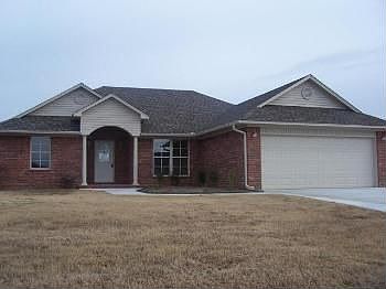 1st image of 141 Sagebrush Cir